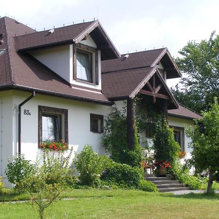 Dworek Lachowicze Grzegorzewice Exterior photo